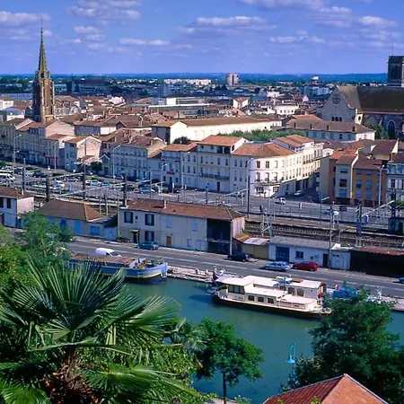 T2 Lumineux Centre Ville Agen Exterior photo